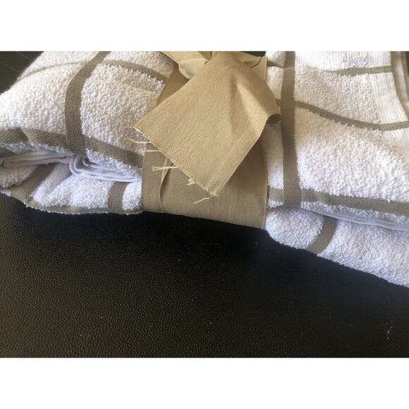 Member’s Mark Bow Tied Gift Hand Towels India Made New At least 6 Towels VTG - Picture 4 of 4